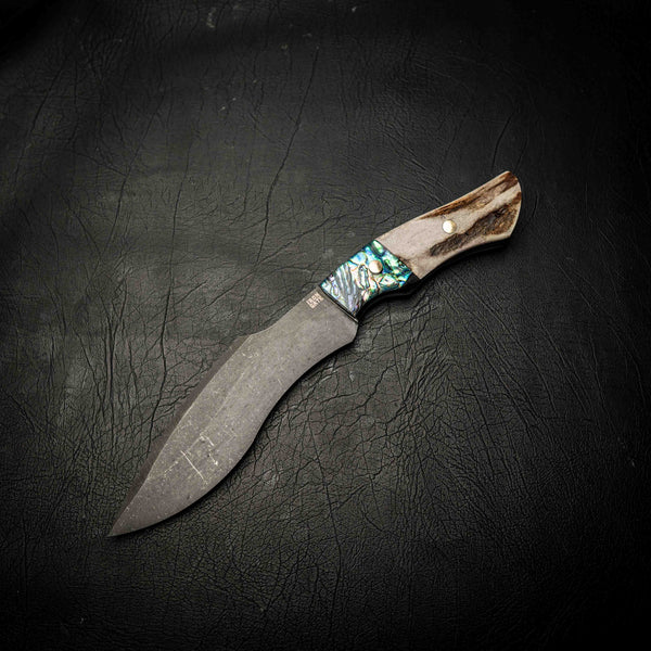 Stonewashed Kukri – Antler & Abalone