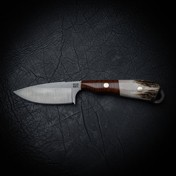 Ergo Skinner – N690 Steel with Fallow Antler & Ringed Mulga