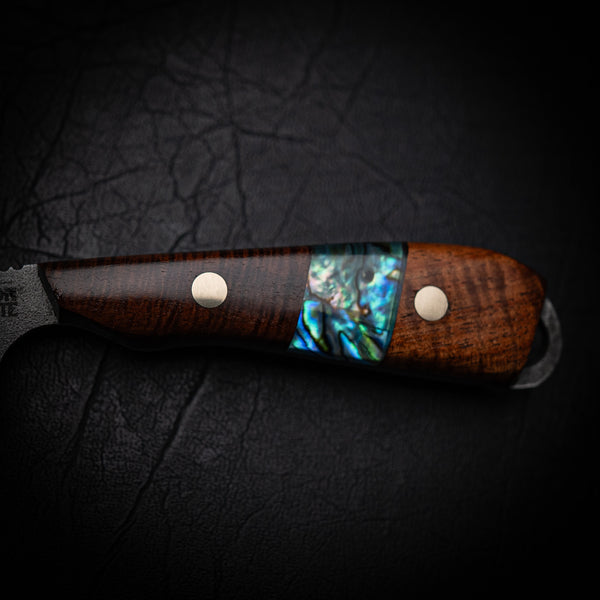 Ergo Skinner – N690 Steel with Gidgee, Tassie Blackwood & Abalone Inlay