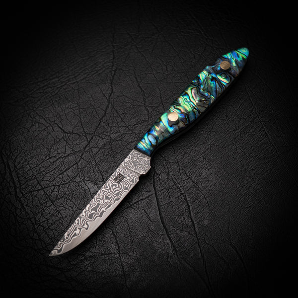 Caping Knife – Damascus Steel with Abalone Shell in Clear Resin