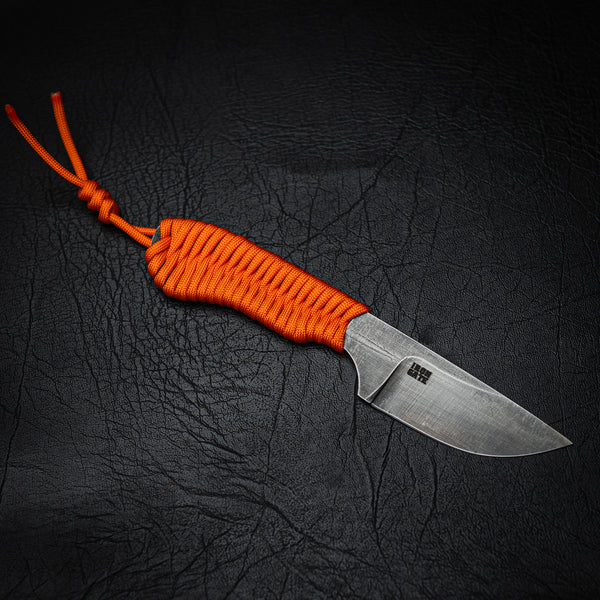 80CrV2 Paracord Drop Point Hunter – Blaze Orange Wrap