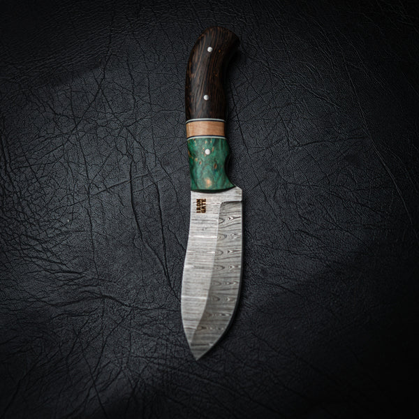 Ladder Damascus Skinner – Blue Dyed Maple Burl, Curly Maple & Wenge