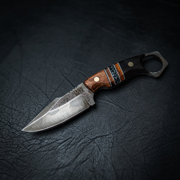 Mini Hunter - Segmented Handle