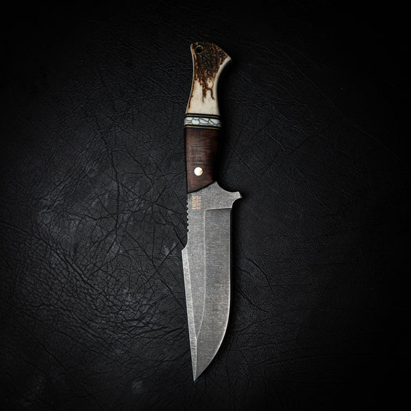 Hunter Knife – Ringed Gidgee, White TruStone & Deer Antler