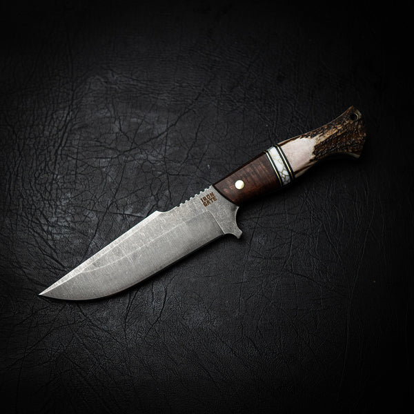 Hunter Knife – Ringed Gidgee, White & Gold TruStone, Brass Spacers & Deer Antler