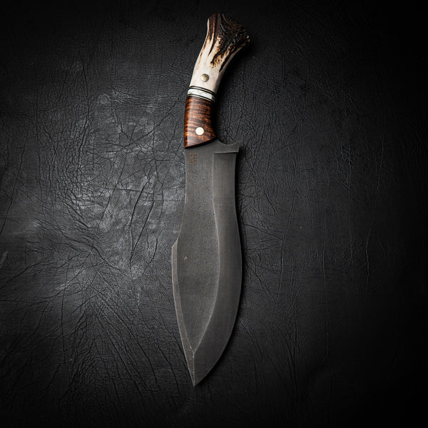 Big Kukri – Ringed Gidgee, White & Gold TruStone, Brass Spacers & Deer Antler Pommel