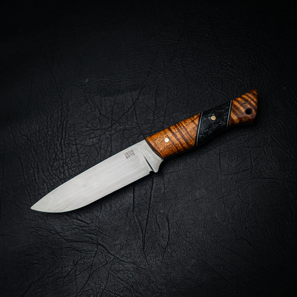 Bushcraft Knife – 440C Stainless with Tasmanian Blackwood & Trustone Spacer