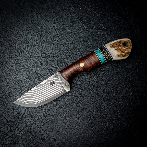 Drop Point Hunter – 70 Layer San Mai Damascus, Ringed Gidgee, Trustone & Antler