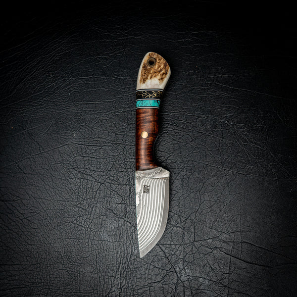 Drop Point Hunter – 70 Layer San Mai Damascus, Ringed Gidgee, Trustone & Antler