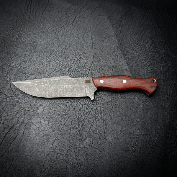 Hunter – Lace Sheoak