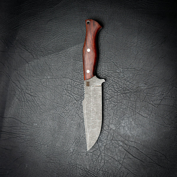 Hunter – Lace Sheoak