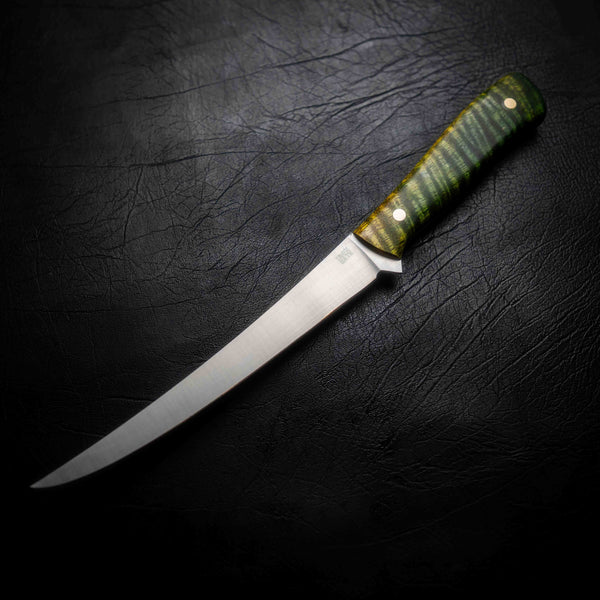 Mako Fillet — Green Dyed Curly Mango