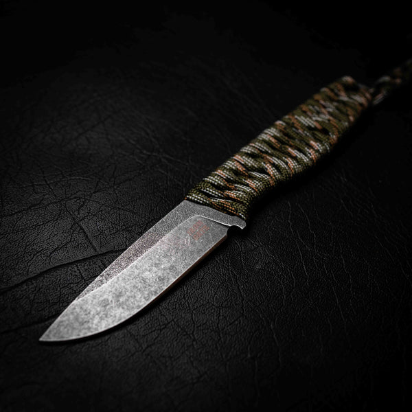 Paracord Utility Knife — Camo Paracord
