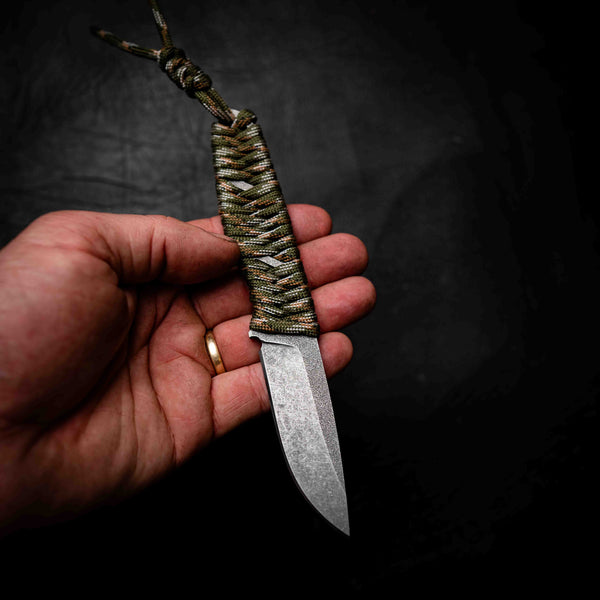 Paracord Utility Knife — Camo Paracord