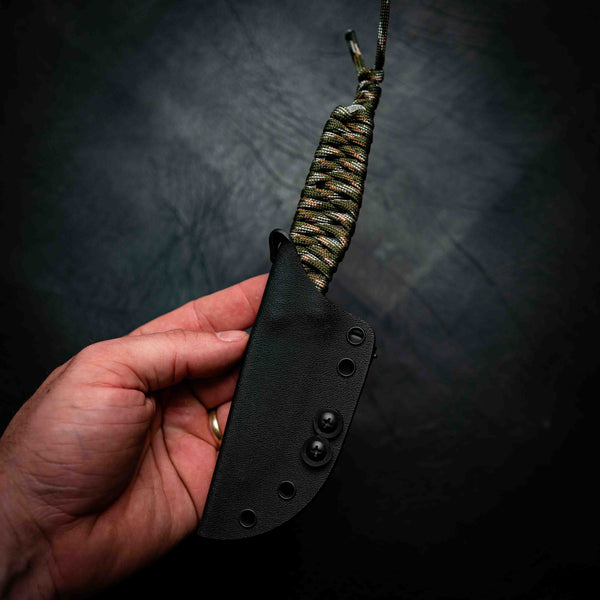 Paracord Utility Knife — Camo Paracord