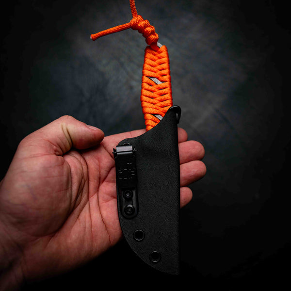 Paracord Utility Knife — Orange Paracord