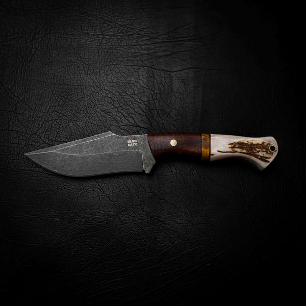 Wide Hunter — Ringed Gidgee, Yellow Dyed Birch & Deer Antler