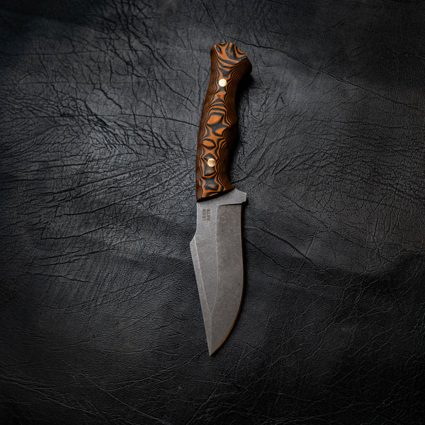 Wide Hunter — Orange & Black Layered G10, Rock Face