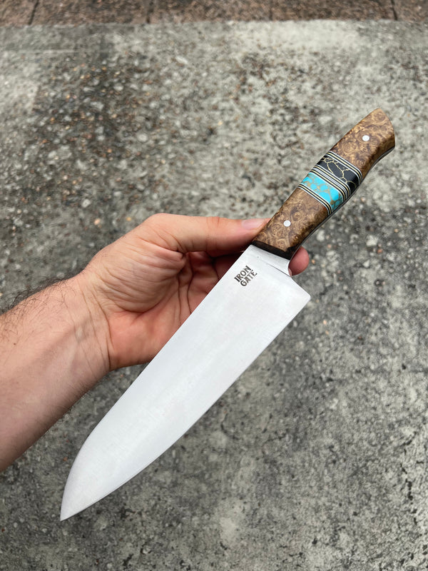 Santoku with segmented handle