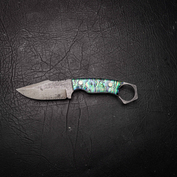 Mini Hunter – N690 Steel, Stonewashed Finish, Full Abalone Handle