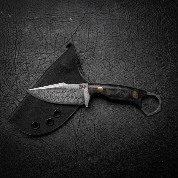 Mini Hunter – Stainless Damascus, Marbled Black Carbon Fiber Handle