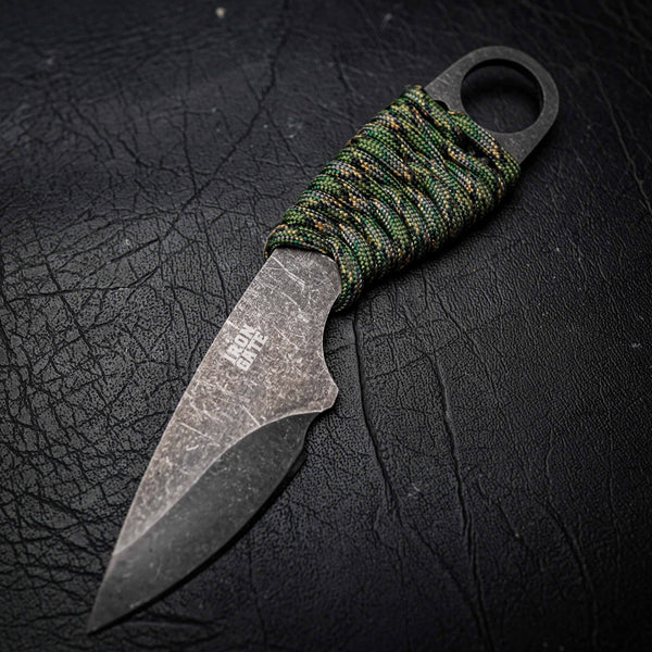 Cub Knife – Carbon Steel, Stonewashed Finish, Green Camo Paracord (165mm)