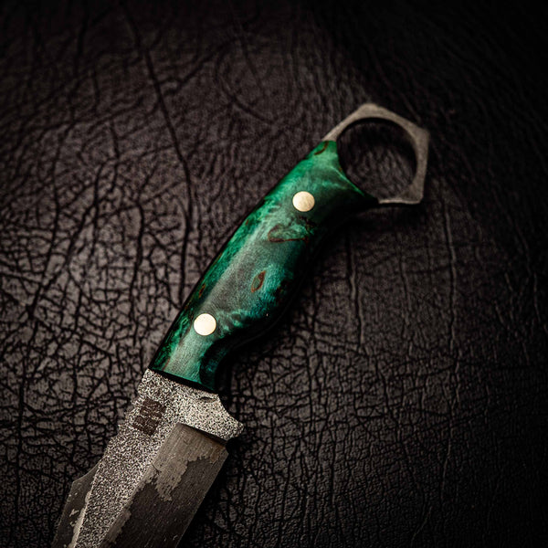 N690 Mini Hunter – Emerald Dyed Birchwood (Rugged Etched Finish)